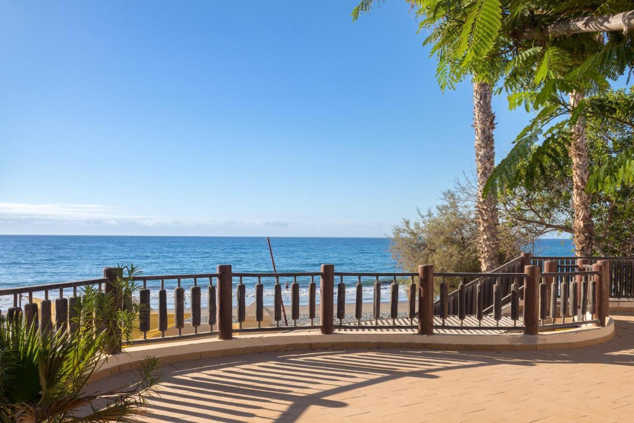 Makai Bungalows Playa Del Aguila  Exterior photo